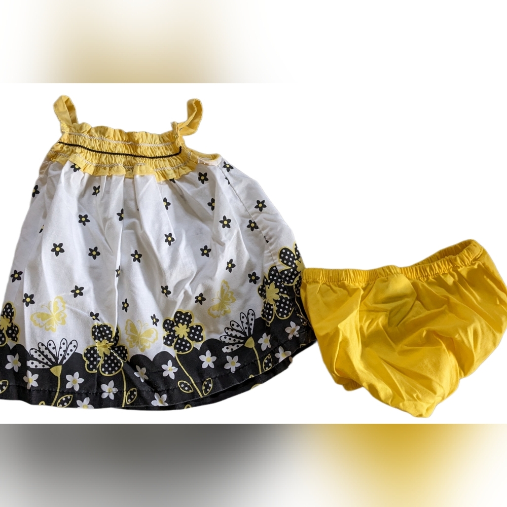 ****5 for $25**** Vintage baby girl outfit with bloomers
